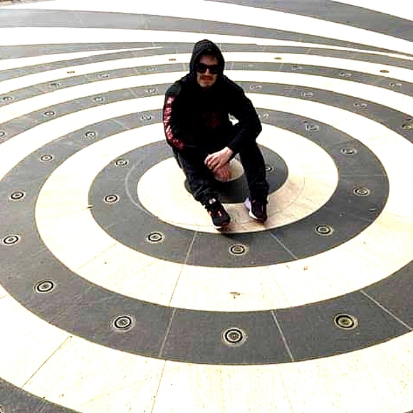 NØT FØR SALE FOOL!!! - Picture 1 of 1